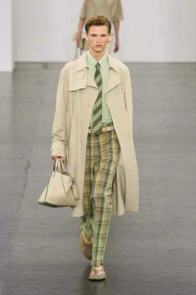 Look 1